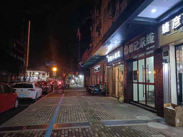 （众铺速转）613和平路与世纪大道小吃店急转让