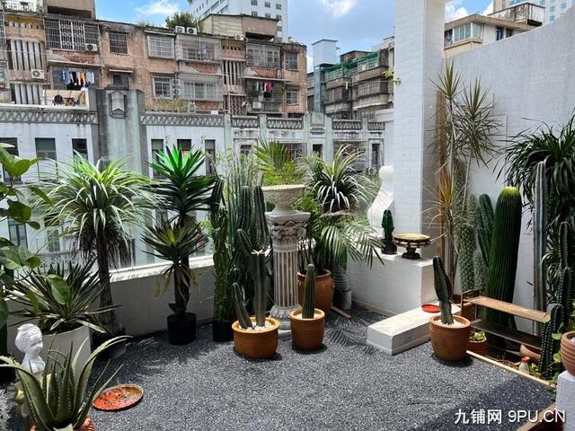 带空中花园外摆区域广州旅游名片北京路步行街商铺出租 北京路牌