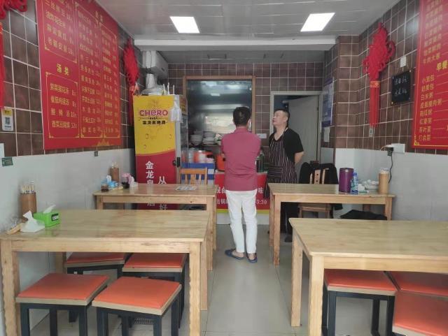 机会！彭刘杨路读书院40平盈利小吃店因事转让