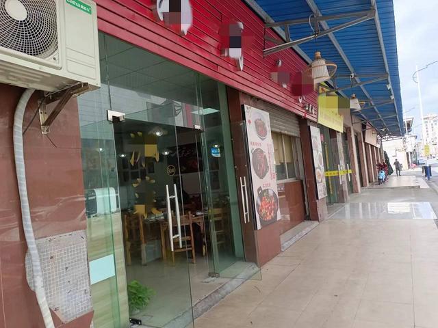 工业区商铺，餐饮一条街，营业中餐饮店转让