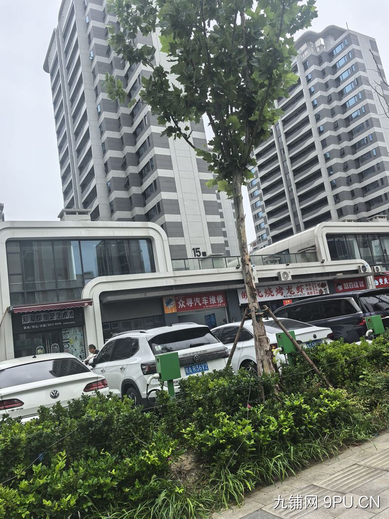 社区底商小区门口旺铺招租